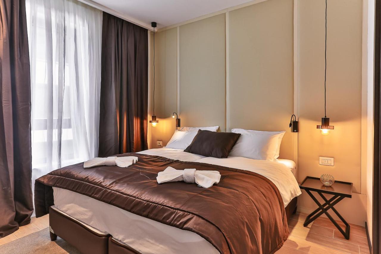 Green Stone Apartments Hotel Rafajlovići Exteriör bild